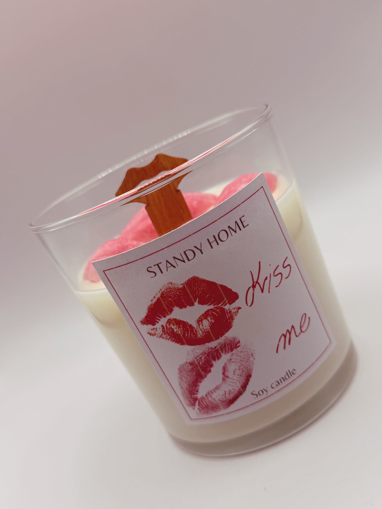 Κερί kiss me