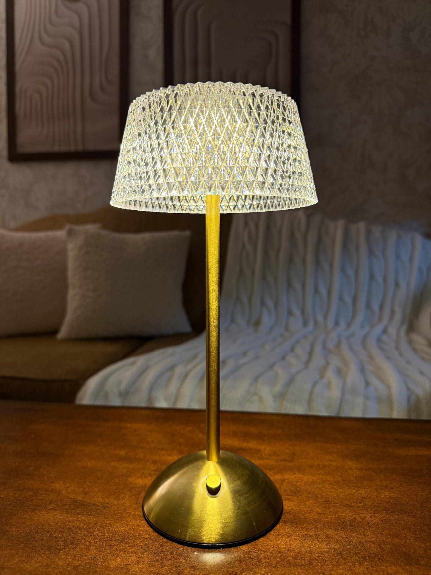 Χρυσό led